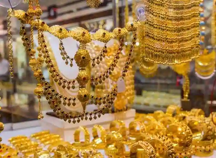 স্বর্ণালংকার বিক্রিতে ন্যূনতম মজুরি বাড়ল ৬ শতাংশ
